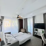 Balalove Full Panoramic View Apartmán
